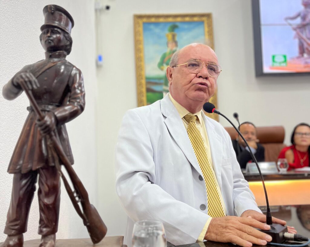 José Carneiro revelou ter recebido R$ 98 mil de Dal Barreto e cobra nome de vereador acusado de pedir R$ 300 mil por apoio político